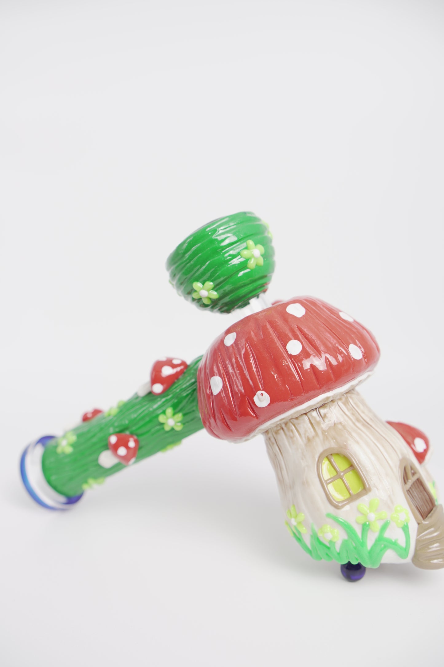 Bubbler | Mushroom Hut Design | 8 Inch