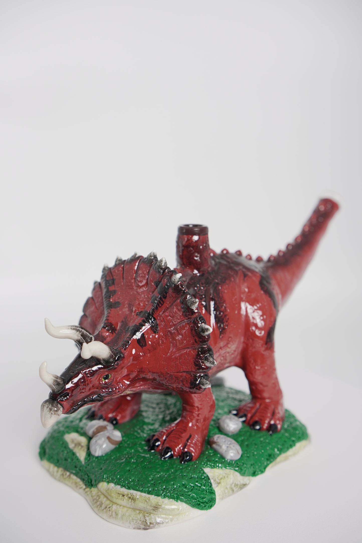 Water Pipe | Triceratops Design | 10 Inch