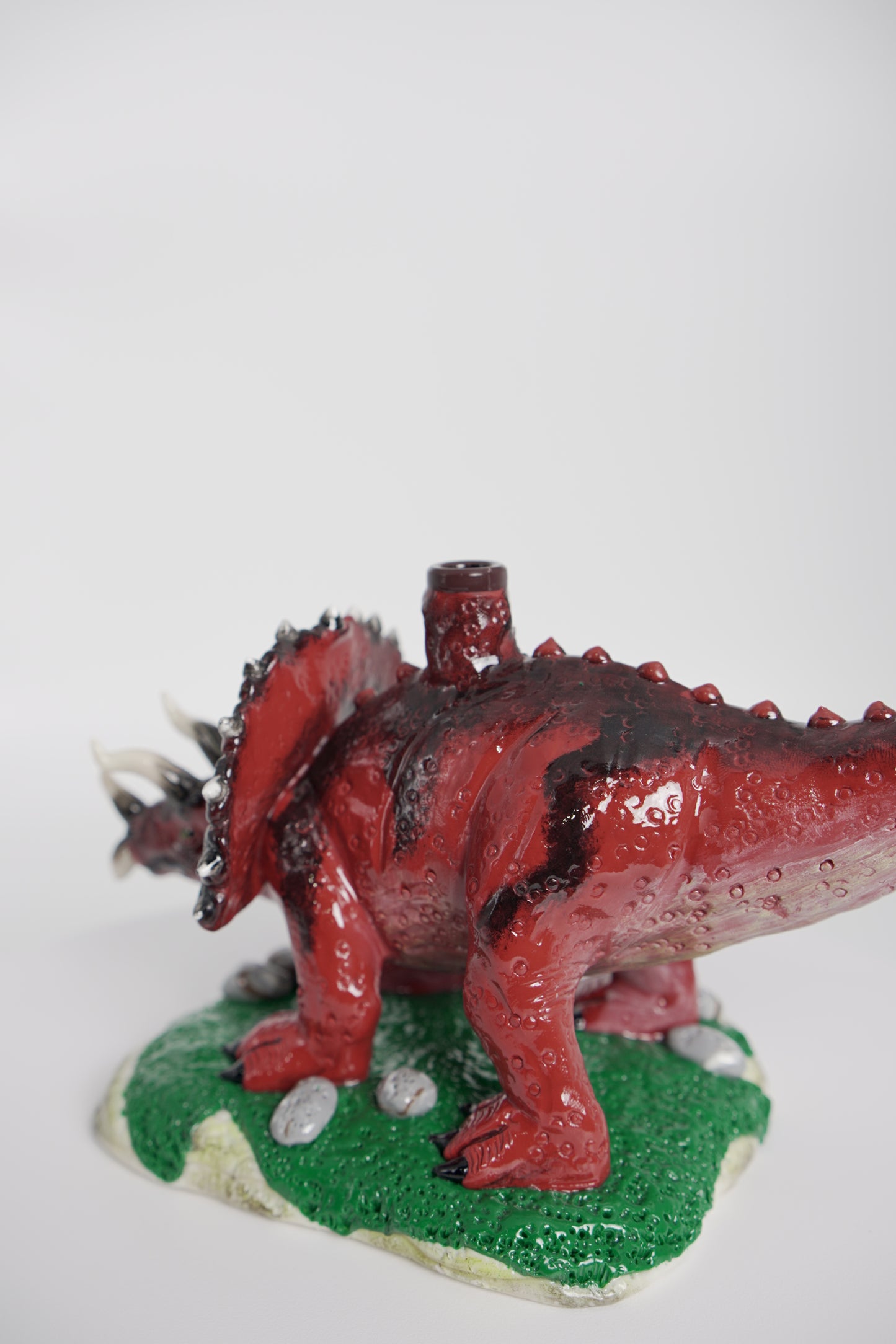 Water Pipe | Triceratops Design | 10 Inch