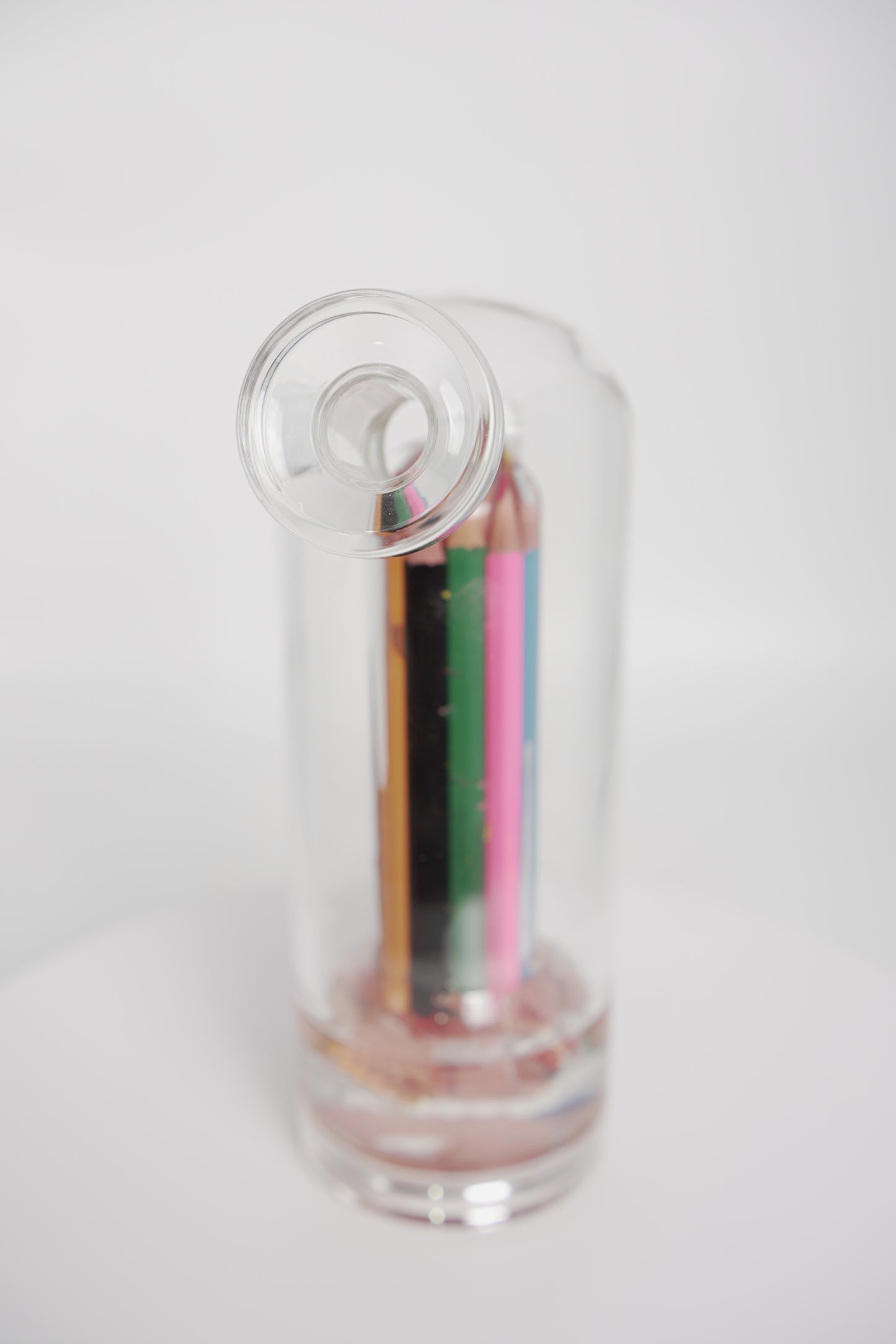 Glass Water Pipe | Colored Pencil Resin Design | 7.5 Inch
