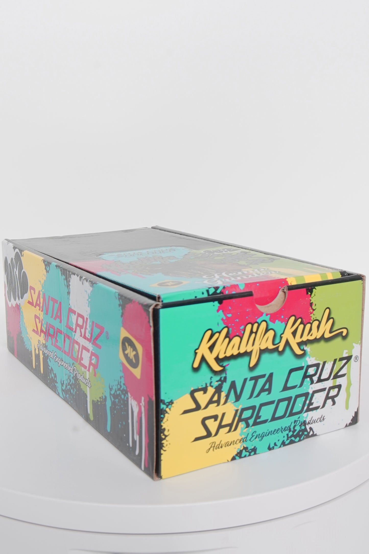 Santa Cruz Shredder | KHALIFA KUSH Hemp 2-Piece Grinder | 24 Pack