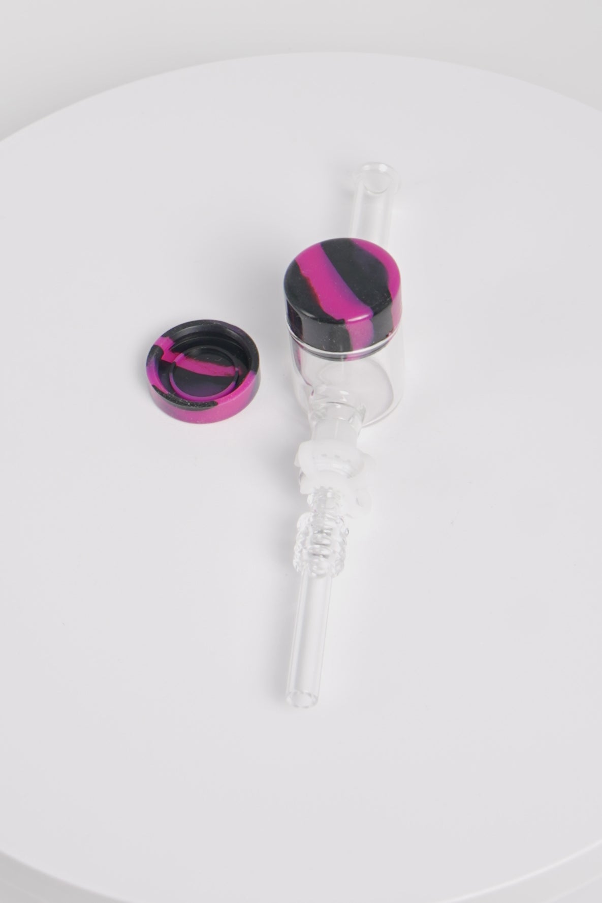 Glass Nectar Collector w/ Assorted Resin Puck | 7 Inch | 5 Pack