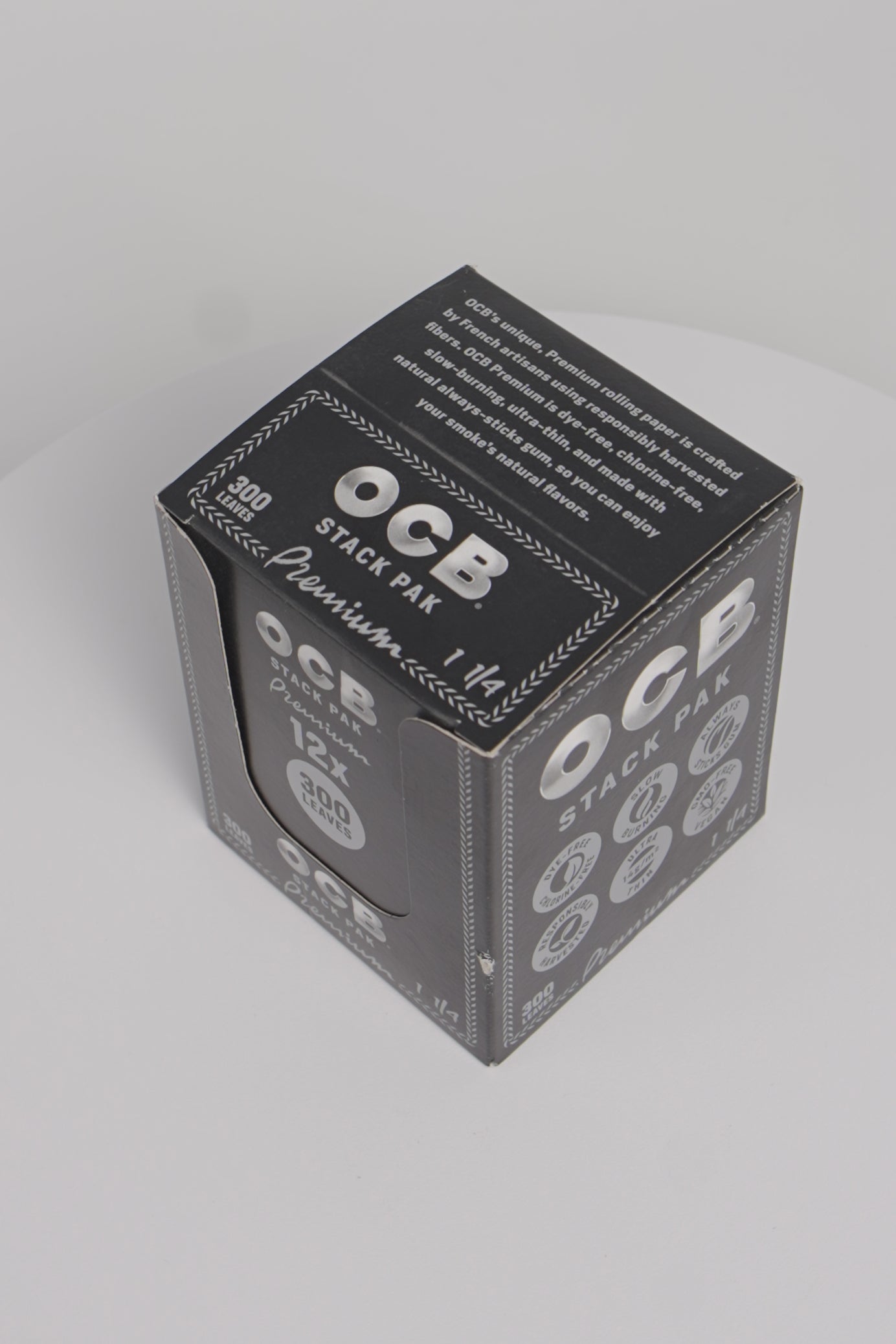 OCB Papers | Premium | 1 1/4 Stack Pak | 12 x 300 Leaves